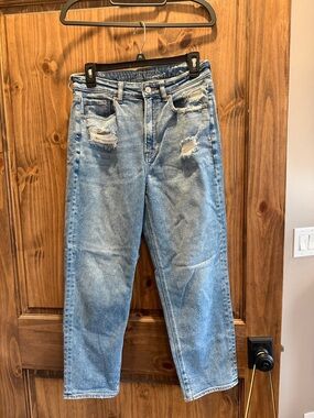 American Eagle Outfitters Mom Straight Jeans